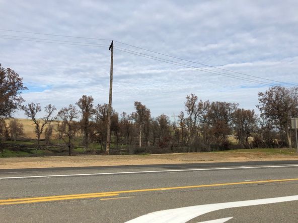Salt Creek Commercial Center: 4466 Eureka Way, Redding, CA 96001